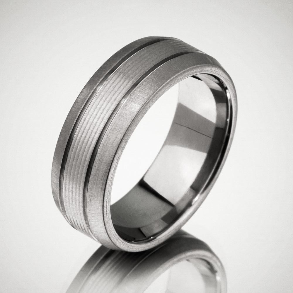 Brushed Center Beveled Stripes Titanium Ring
