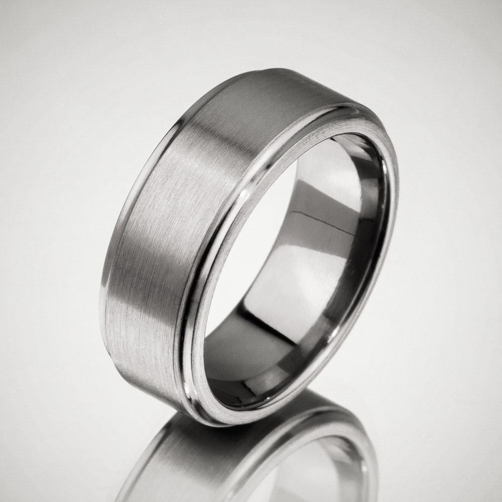 Classic Koenig Titanium Ring